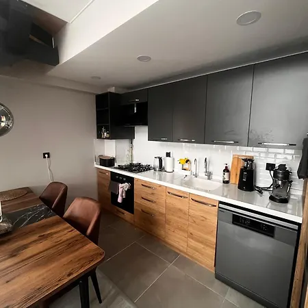 Hills - Luxury In Near Istanbul Appartamento